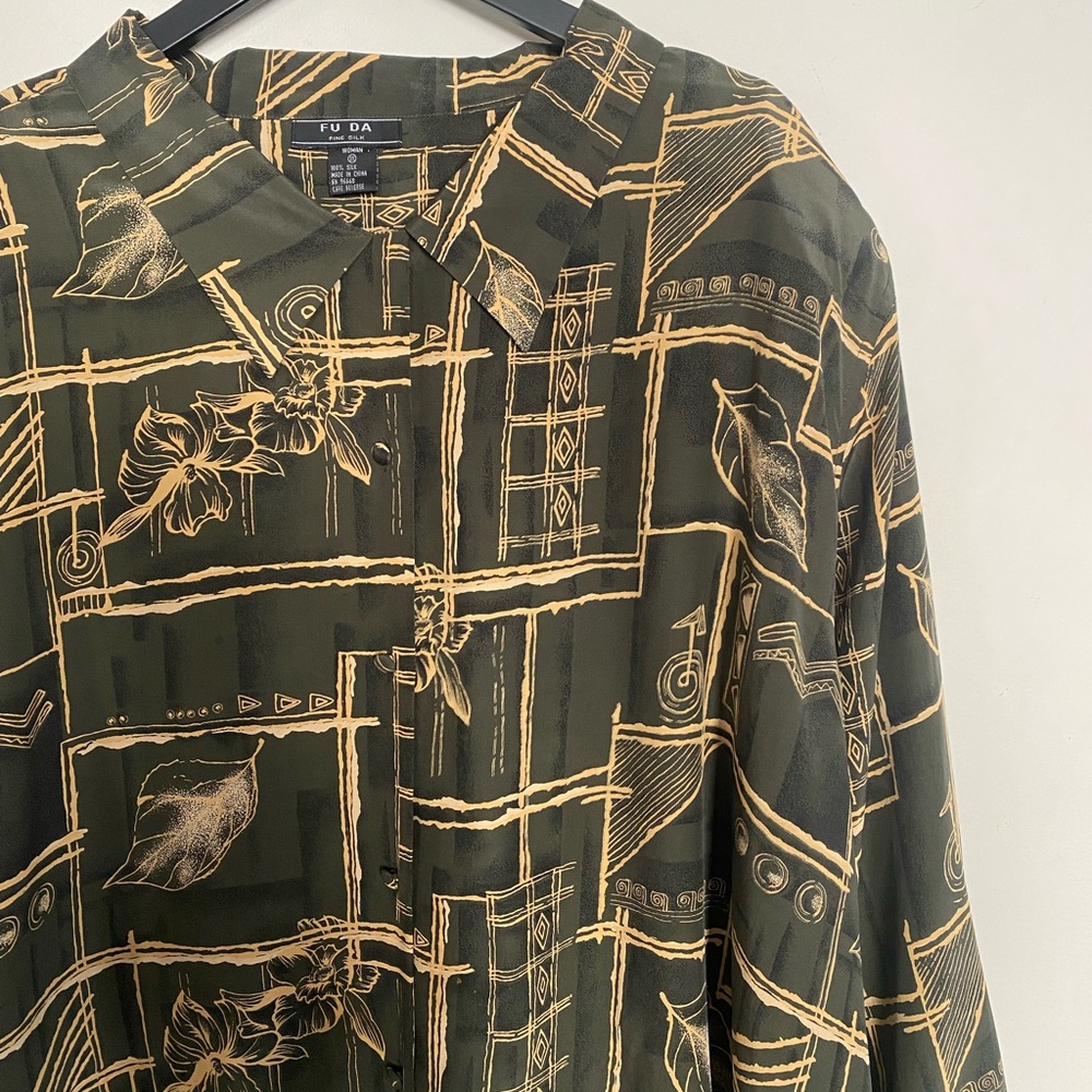 Silk button up - Picture 4 of 8